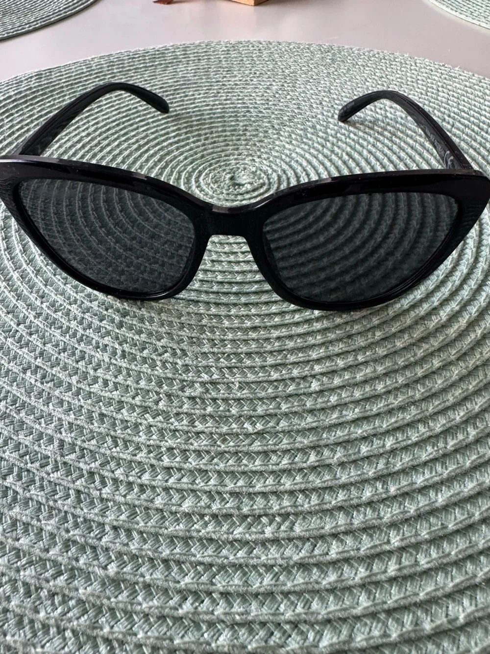 Rachel Zoe stylish black